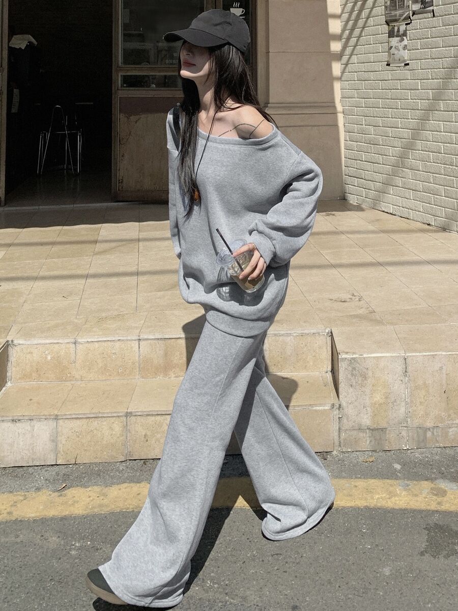 DAZY 女款灰色秋季寬鬆斜肩長袖衛衣與高腰抽繩寬腿褲兩件套,日常休閒居家可愛上衣套裝 - 灰色 - 查看 1