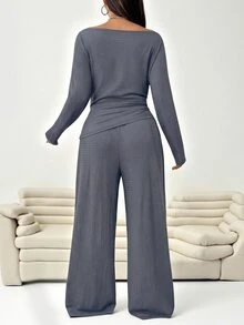 Solflare Plus Size Brown Round Neck Long Sleeve Pleated Texture 2 Pieces Set - Dark Grey - View 2