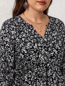 EMERY ROSE Plus Size Women's All-Over Print Notch V-Neck Long Sleeve Ruffle Hem Blouse Autumn Formal Vacation Black Boho Casual Bohemian - Black - View 6