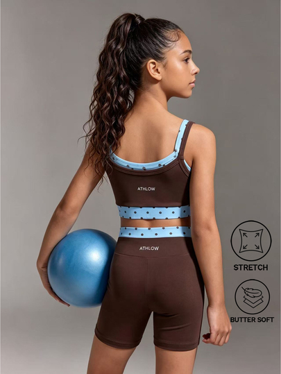 SHEIN Tween Girls' Cold Shoulder Crop Top & Shorts Set – Fashionable Casual Sportswear, Suitable For Outdoor Running And Long-Distance Exercise