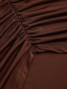 Poshavie Poshavie Gaun Wanita Ukuran Plus Premium Elegan dengan Detail Kerut, Kain Elastis, Desain Melangsingkan, Modis dan Menawan, Cocok untuk Perjalanan, Pesta, Kencan Malam, dan Acara Formal. - Coklat - View 7