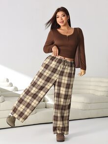 Solflare Plus Size Solid Color Top & Plaid Pants Set - Multicolor - View 5