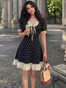 NOVVYNE 女款春夏編織黑色圓點數位印花短袖洋裝，編織荷葉邊腰部設計與A字裙襬，優雅浪漫 - 彩色 - 查看 8