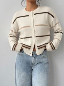 SHEIN BASICS 休閒極簡風女款開襟針織衫 米色條紋毛衣 秋冬女裝 通勤穿搭 百搭上衣 外出穿搭 機場穿搭 日常百搭約會穿搭 - 黑色 - 查看 1