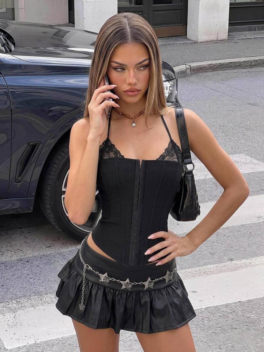 SHEIN ICON 1 Pc Women's Fitted Lace 2 In 1 Halter Camisole Goth Goth - Black - View 1