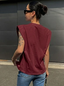 DAZY 女士简约纯色蝙蝠袖圆领T恤，休闲夏季款 - 酒紅色 - 查看 2