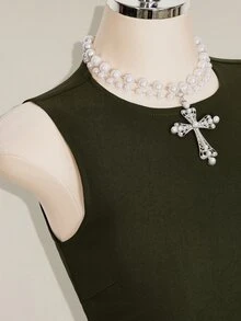 SHEIN ICON 女款純色圓領無袖修身百褶極簡哥德風性感可愛洋裝 深綠色 夏季夜店聚會校園日常穿搭 - 軍綠色 - 查看 9