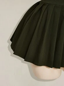 SHEIN ICON 女款純色圓領無袖修身百褶極簡哥德風性感可愛洋裝 深綠色 夏季夜店聚會校園日常穿搭 - 軍綠色 - 查看 8