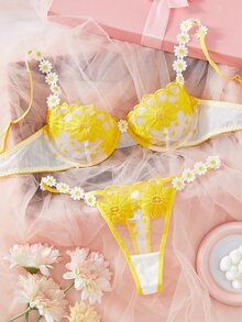 SHEIN 2pcs Embroidery Lace Trim Women Lingerie Set - Yellow - View 3