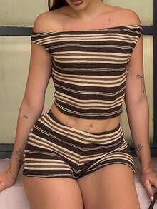 Vivi Wanderley 女士条纹不对称肩部露脐上衣和短裤两件套 - 彩色 - 查看 4