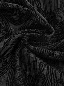 ROMWE Goth Spring Luxury Party Black Plus Size Grunge Punk Inspired Asymmetric Shoulder Loose Black & Grey Retro Striped T-Shirt, Plus Size - Black - View 5