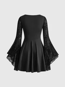 ROMWE Goth Spring Luxury Party Black Plus Size Grunge Punk Inspired Asymmetric Shoulder Loose Black & Grey Retro Striped T-Shirt, Plus Size - Black - View 2