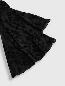 ROMWE Gothic Versatile Slit Bell Sleeve Women Retro Flocked Black Lace Top - Black - View 5