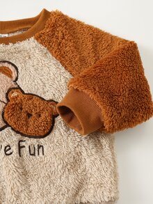 SHEIN Set Baju Sweatshirt dan Celana Olahraga Kasual Nyaman Serbaguna Motif Beruang Kartun Lucu untuk Bayi Laki-laki, Cocok untuk Musim Gugur, dengan Kerah Bulat, dan Desain Musim Gugur. - MultiWarna - View 5