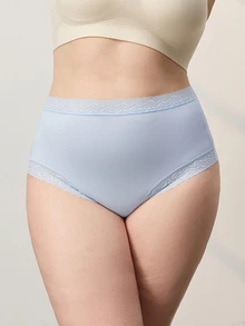 LUVLETTE Plus 3-Pack Set Celana Dalam Wanita Berpinggang Tinggi dengan Hiasan Renda dan Bahan TENCEL™ Modal Model Cheeky - MultiWarna - View 3