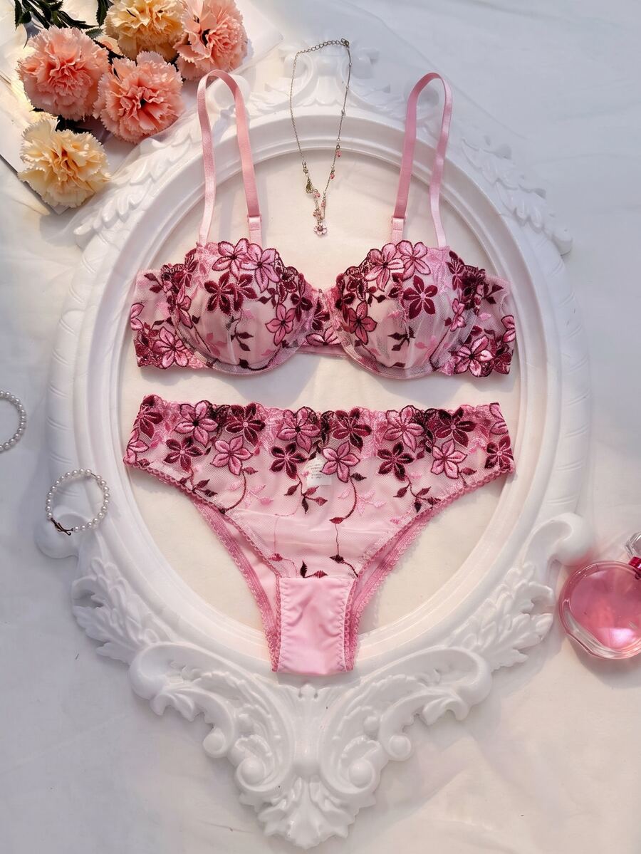 Crystal Vow 2pcs/Set Romantic Embroidered Sheer Lace Sexy Bra And Panty Lingerie Set - Pink - View 1
