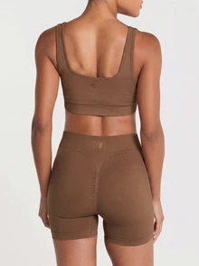 11SKNDS Seamfree Ribbed Seamless Scoop Neck Sports Bra With Padded Support And Wide Underband Active Crop Top With Sweat-Wicking, Stretchy, Breathable, Buttery-Soft & Low Impact Support, For Gym Workout Fitness Yoga Pilates Studio, Running, Training & Hy-Rox - Mocha Brown - View 3
