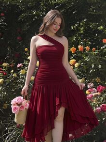 SHEIN MOD Vestido elegante de talla grande para mujer en color burdeos con un hombro, fruncido y bajo asimétrico largo, para vacaciones, graduación, fiesta en el jardín, Navidad, festival, otoño - Rojo - Ver 5
