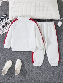 SHEIN Kids Young Boy Colorblock Patchwork Sweatshirt And Sweatpants Set - Multicolor - View 2