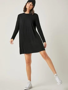 SHEIN Plus Size Women Casual Black Solid Color Round Neck Long Sleeve Short T-Shirt Dress - Black - View 6