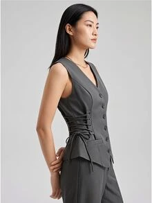 Ontre 女款炭灰色V領無袖西裝外套與直筒七分褲套裝，都市時尚商務休閒專業辦公通勤夏季穿搭 - 灰色 - 查看 2