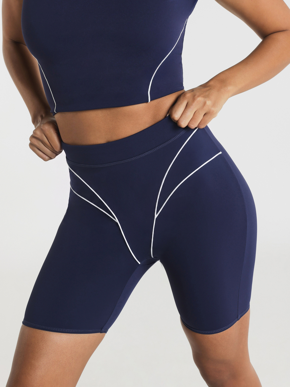 11SKNDS High Waist Biker Shorts With Contrast Piping Detail Compression Cycling Shorts Squat Proof Stretchy Mid With Sweat-Wicking, Quick-Dry, Tummy Control & Sculpting, For Gym Workout Fitness Yoga Pilates Studio, Running, Training & Hy-Rox