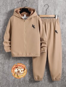 SHEIN 2件組兒童青少年男孩保暖內裡刷毛加厚連帽小馬動物印花正肩冬季夾克休閒運動基礎長褲套裝，適合冬季通勤、上學、日常休閒、度假旅行 - 卡其色 - 查看 5