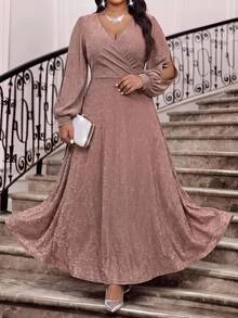 Fleurora Gaun Pesta Kasual Wanita Ukuran Besar Warna Polos Leher V untuk Musim Gugur - Coral Pink - View 3