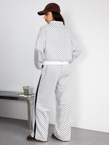 SHEIN Dewbera Set Olahraga Wanita Musim Gugur/Dingin 2 Potong Motif Polkadot Putih dan Hitam Kerah Tegak Jaket Lengan Panjang Ritsleting Penuh dengan Patchwork Samping Warna Kontras - MultiWarna - View 2