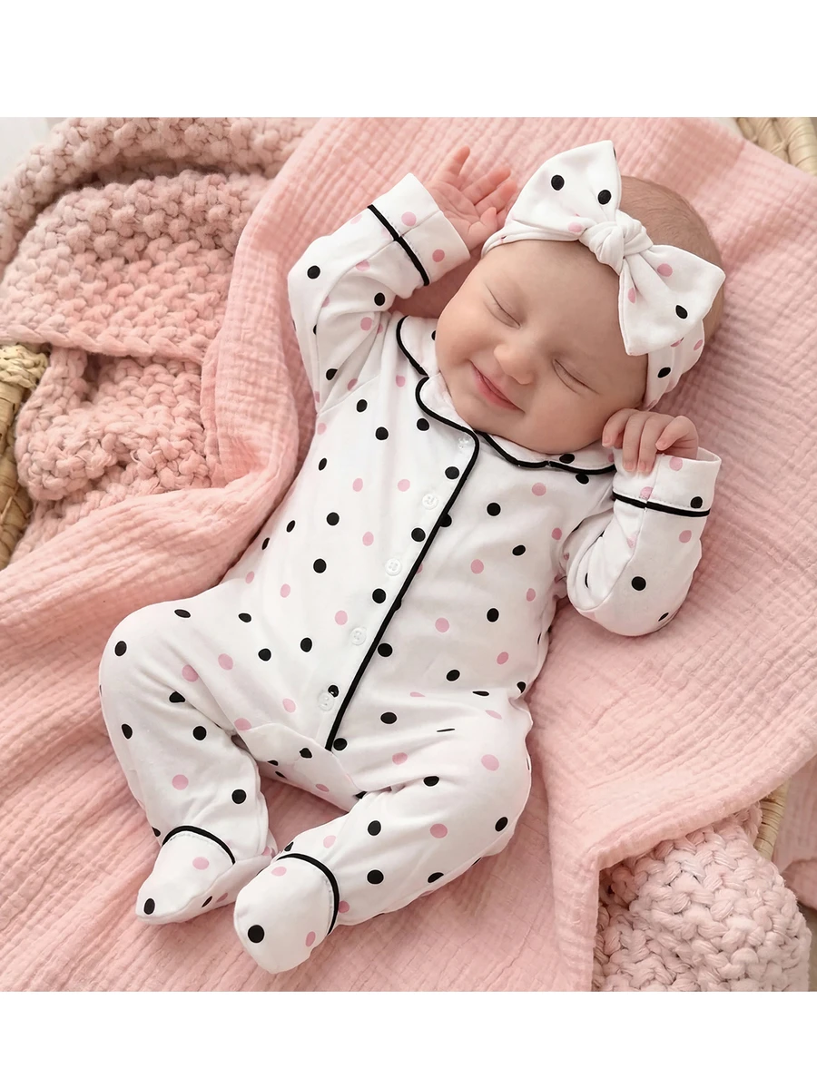 SHEIN Newborn Baby Girl Polka Dot Knit Casual Long Sleeve Romper - Pink - View 1