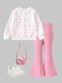 SHEIN Playful Pals 2件組女童甜酷風3D蝴蝶結裝飾套裝，白色上衣搭配黑色喇叭寬腿褲，秋季款，黑色上衣配多個粉色蝴蝶結與桃紅色喇叭褲 - 白色 - 查看 3