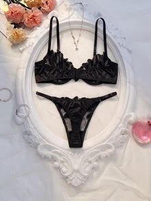 Crystal Vow Floral Embroidered Underwire Bra & Panty Lingerie Set - Black - View 2