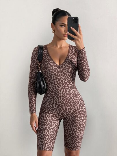 Sirith American Hot Girl Mocha Retro Leopard Print V-Neck Long Sleeve Jumpsuit Shorts Yoga Fitness Bodysuit Slim Fit Cycling Sports Daily Innerwear Sexy Fashion Elegant Push-Up With Padded Cups
