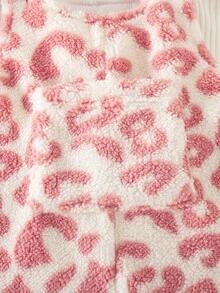 SHEIN Playful Pals 1件嬰兒連身褲，甜美酷感風格，粉色豹紋印花，無袖肩帶設計，前口袋與肩扣細節，毛絨質感，寬鬆版型，適合外出與日常穿著，秋冬款 - 粉色 - 查看 6