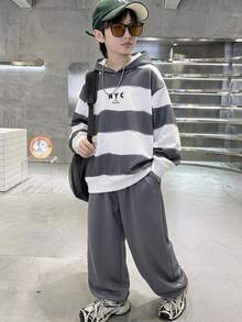 SHEIN Little Byeori 兒童青少年男孩休閒條紋連帽衛衣口袋運動褲兩件套，適合休閒、運動、外出與上學，秋冬穿搭 - 灰色 - 查看 3