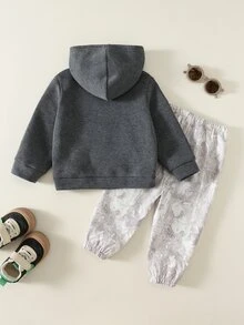 SHEIN 男女嬰幼兒 2件組秋冬保暖內裡加厚時尚迷彩圖案連帽衛衣套裝，男嬰冬季套裝，運動服，街頭風 - 灰色 - 查看 3