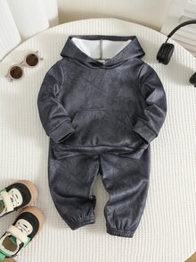 SHEIN 中性嬰兒男/女幼兒 2件組秋冬保暖內裡加厚休閒時尚黑色紮染連帽衛衣套裝，男嬰冬季套裝運動服 - 黑色 - 查看 6