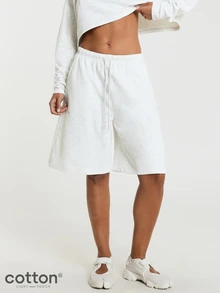 11SKNDS Oversized Longline Fleece Bermuda Shorts With Elastic Drawstring Waist Relaxed Wide Leg Sweat Shorts Casual Everyday Loungewear Spring Summer - Light Grey - View 2