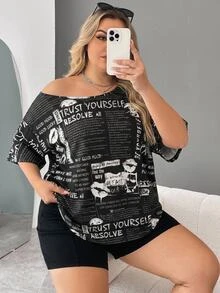 SHEIN CURVE+ 大尺碼女款字母印花撞色不對稱肩性感T恤 - 黑與白 - 查看 3