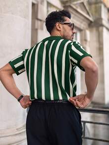 YOUESAWY YOUESAWY 男士春夏时尚卡其色拼接针织衫，适合通勤、度假、打造酷老爸风格，针织系列 - 墨綠色 - 查看 3