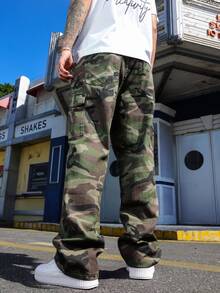 QuarKem Men's Casual Camo Print Cargo Jeans Going Out Hang Out Tropical Party Street - Army Green - View 2