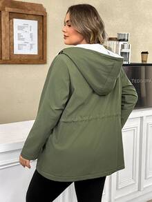 SHEIN CURVE+ Jaket Fleece Berkerudung Lengan Panjang dengan Resleting dan Tali Serut Ukuran Besar - Hijau Tentara - View 2