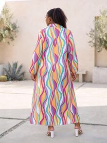 CurvyTilda فستان كاجوال طويل الأكمام إلى الركبة طباعة جميع الأنحاء مع أزرار أمامية مقاسات كبيرة، ملابس نسائية ماكسي - متعدد الألوان - مشاهدة 2