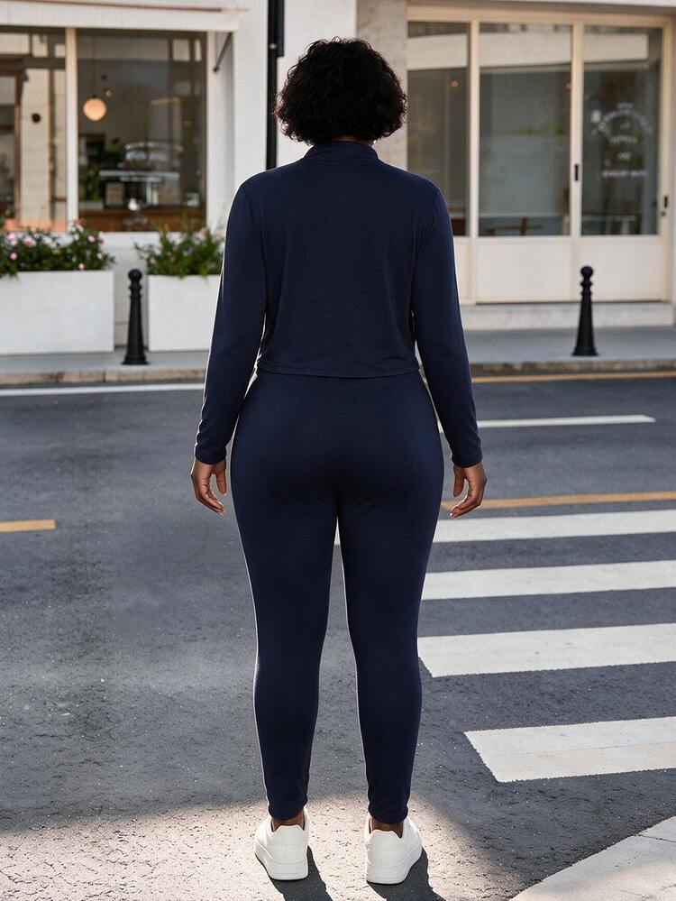 CurvyTilda 加大码黑色无袖夹克，弹力轻便瑜伽运动三件套 - 藏蓝色 - 查看 2