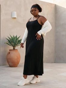 CurvyTilda 大码女式百搭基本款连衣裙 女式长款服装 - 黑色 - 查看 4