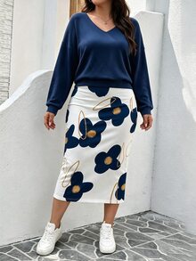 SHEIN LUNE CURVE Plus Size Solid Color Versatile Long Sleeve Sweatshirt And Floral Print Midi Skirt 2-Piece Set - Multicolor - View 3