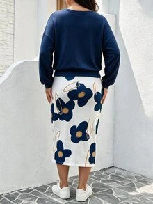 SHEIN LUNE CURVE Plus Size Solid Color Versatile Long Sleeve Sweatshirt And Floral Print Midi Skirt 2-Piece Set - Multicolor - View 2
