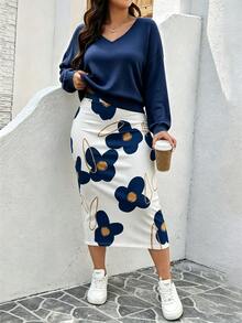 SHEIN LUNE CURVE Plus Size Solid Color Versatile Long Sleeve Sweatshirt And Floral Print Midi Skirt 2-Piece Set - Multicolor - View 1