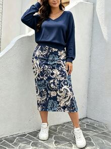 SHEIN LUNE CURVE 大尺碼女款純色V領長袖運動衫與花卉印花裙休閒兩件套秋季 - 彩色 - 查看 4