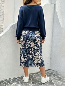 SHEIN LUNE CURVE 大尺碼女款純色V領長袖運動衫與花卉印花裙休閒兩件套秋季 - 彩色 - 查看 2